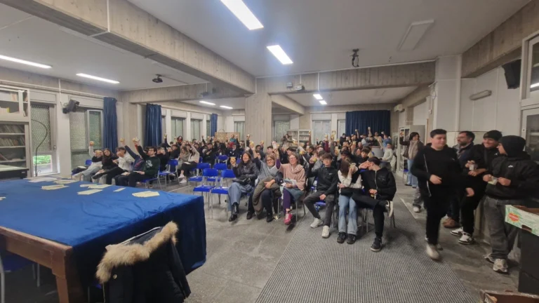 Mangiare bene, vivere meglio: all’IIS Fermi–Eredia promossa la Giornata della Salute che conquista gli studenti